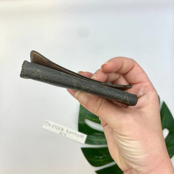 Louis Vuitton 6 Key Chain Holder SLG LV Monogram Print Wallet Keychain Canvas - Picture 7 of 15